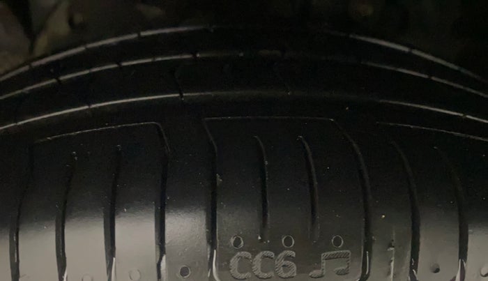 2019 Ford FREESTYLE TITANIUM PLUS 1.2 PETROL, Petrol, Manual, 28,877 km, Left Front Tyre Tread