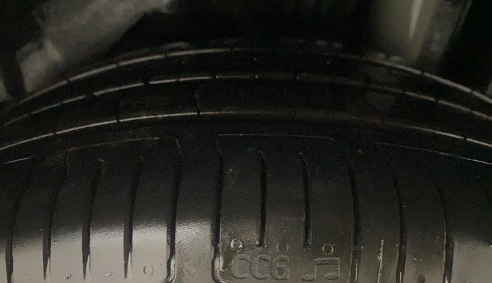 2019 Ford FREESTYLE TITANIUM PLUS 1.2 PETROL, Petrol, Manual, 28,877 km, Left Rear Tyre Tread