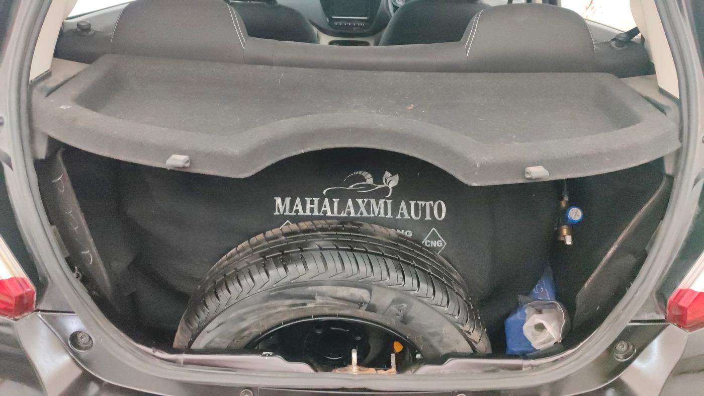 2022 Tata Tiago XZ PLUS PETROL, CNG, Manual, 49,178 km, Boot Inside