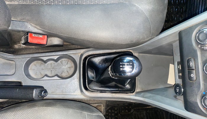 2017 Tata TIGOR XM PETROL, Petrol, Manual, 82,161 km, Gear Lever