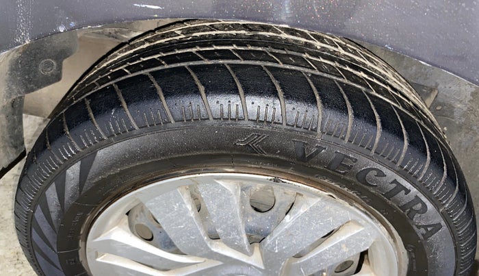 2016 Honda City 1.5L I-VTEC SV CVT, Petrol, Automatic, 81,505 km, Right Rear Tyre Tread