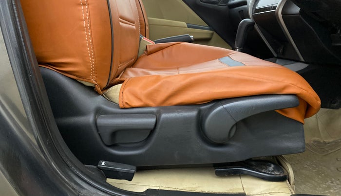 2016 Honda City 1.5L I-VTEC SV CVT, Petrol, Automatic, 81,505 km, Driver Side Adjustment Panel