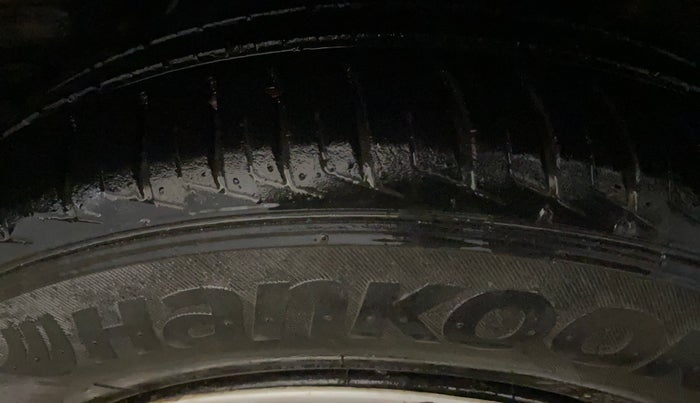2017 Honda Amaze 1.2L I-VTEC S, Petrol, Manual, 60,227 km, Left Rear Tyre Tread