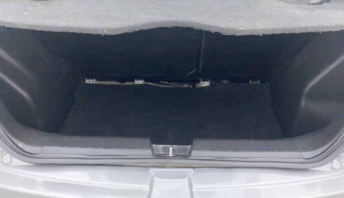 2018 Maruti Baleno DELTA 1.2 K12, Petrol, Manual, 51,068 km, Boot Inside View