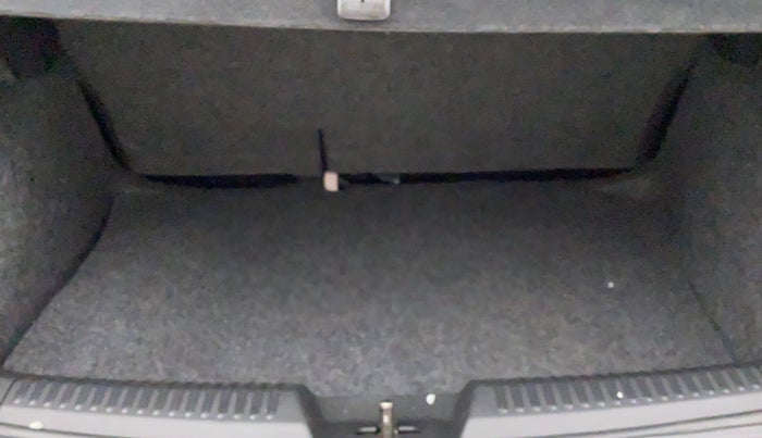 2021 Volkswagen Polo HIGHLINE PLUS 1.0L TSI, Petrol, Manual, 21,741 km, Boot Inside