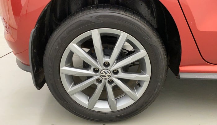 2021 Volkswagen Polo HIGHLINE PLUS 1.0L TSI, Petrol, Manual, 21,741 km, Right Rear Wheel