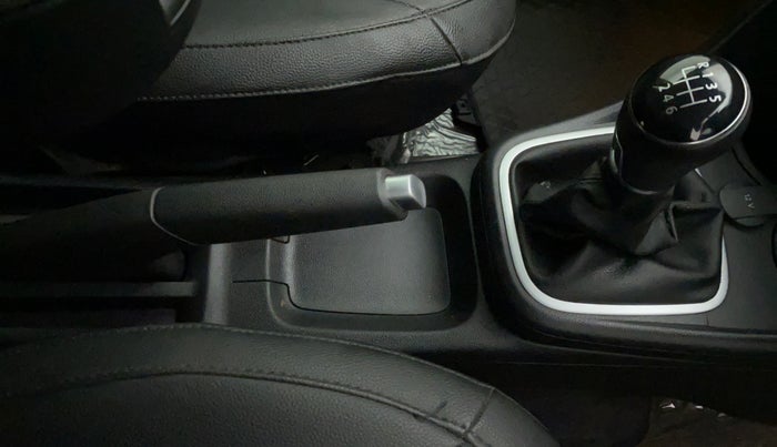 2021 Volkswagen Polo HIGHLINE PLUS 1.0L TSI, Petrol, Manual, 21,741 km, Gear Lever