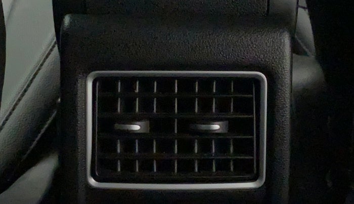 2021 Volkswagen Polo HIGHLINE PLUS 1.0L TSI, Petrol, Manual, 21,741 km, Rear AC Vents