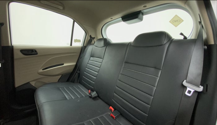 2020 Hyundai NEW SANTRO 1.1 SPORTZ MT CNG, CNG, Manual, 47,887 km, Right Side Rear Door Cabin