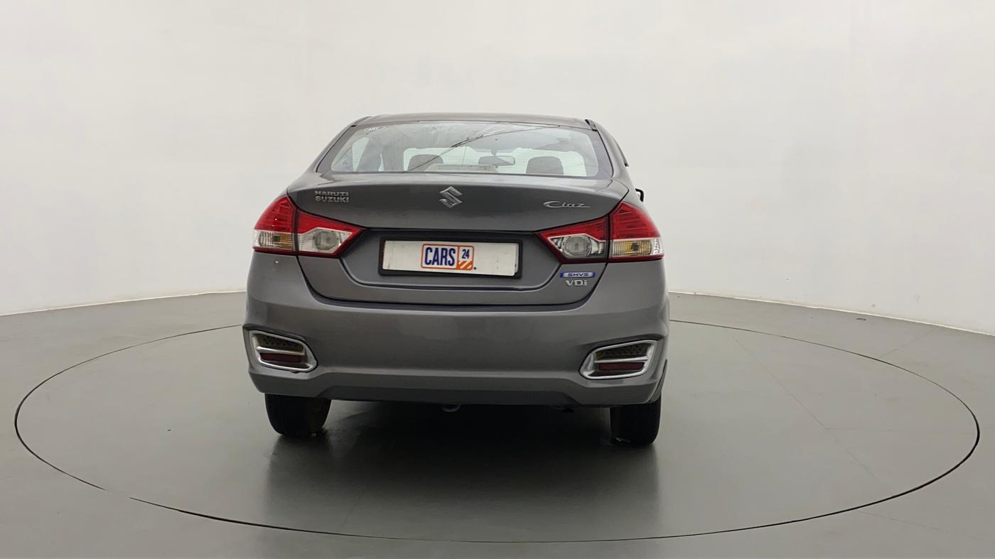2016 Maruti Ciaz VDI SHVS, Diesel, Manual, 1,20,582 km, Back/Rear