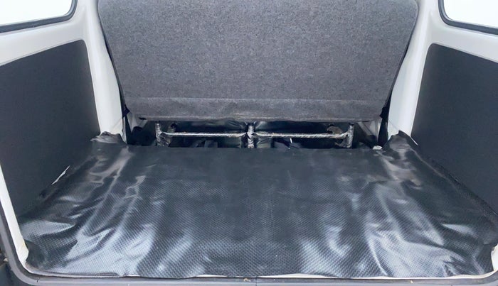 2020 Maruti Eeco 5 STR WITH AC PLUSHTR, Petrol, Manual, Boot Inside