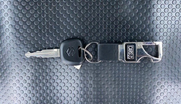2020 Maruti Eeco 5 STR WITH AC PLUSHTR, Petrol, Manual, Key Close Up