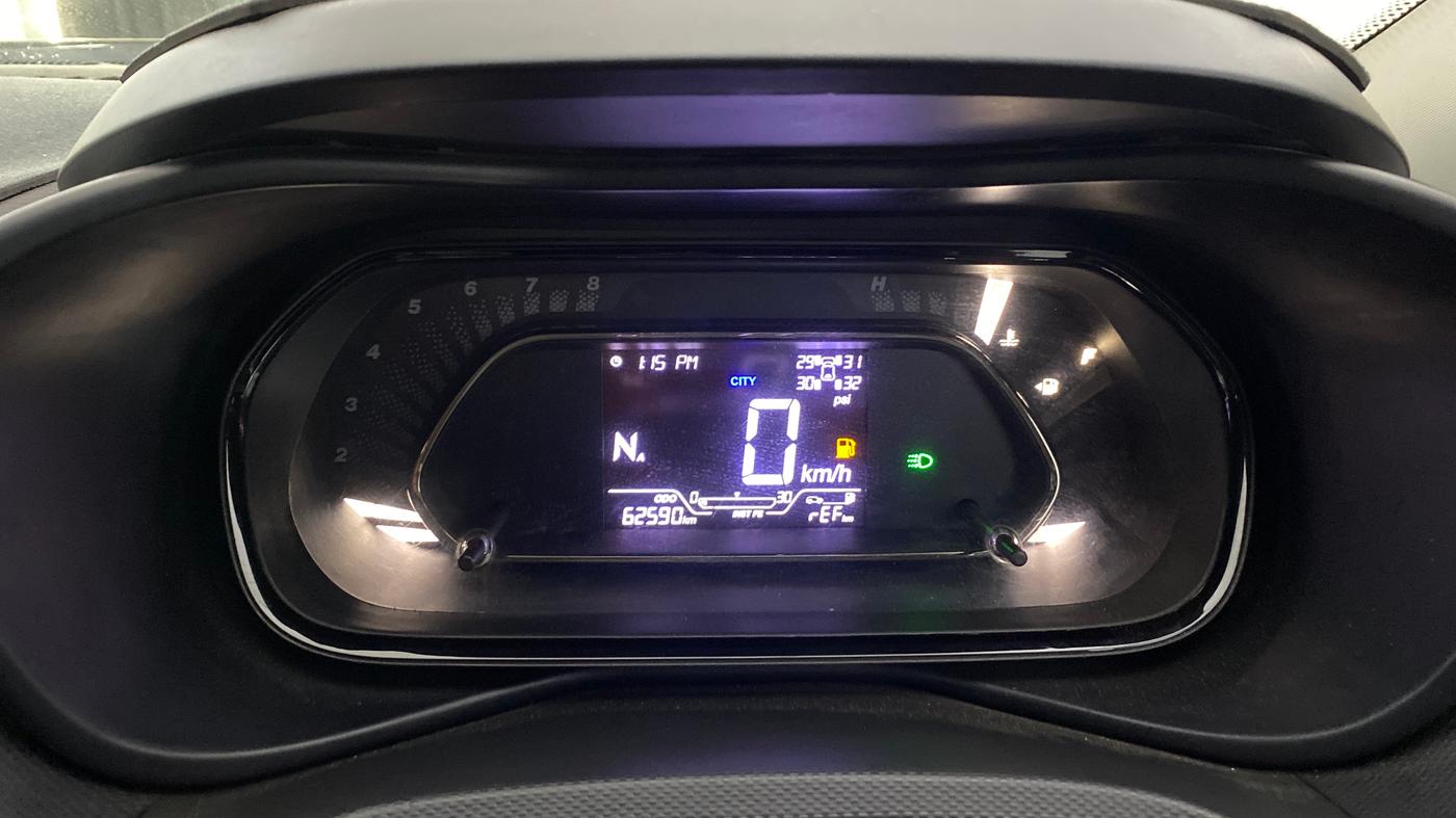 2022 Tata NEXON XZA PLUS (PREMIUM) KAZIRANGA DIESEL, Diesel, Automatic, 62,590 km, Odometer Image