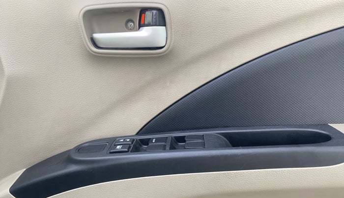 2014 Maruti Celerio VXI AMT, Petrol, Automatic, 25,217 km, Driver Side Door Panels Control