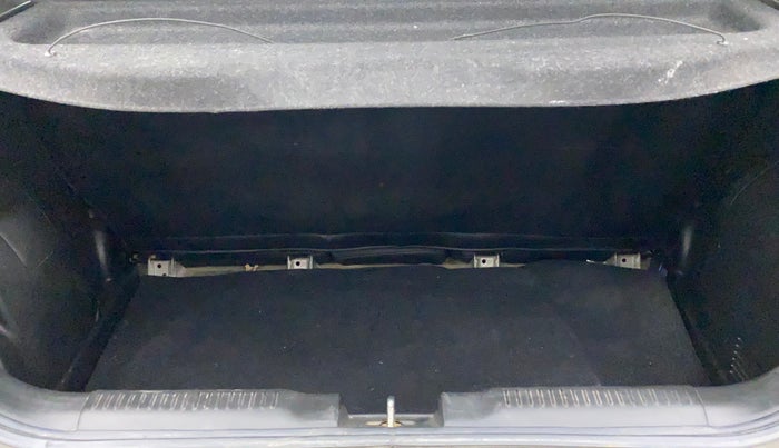 2018 Maruti Swift VXI, Petrol, Manual, 56,291 km, Boot Inside
