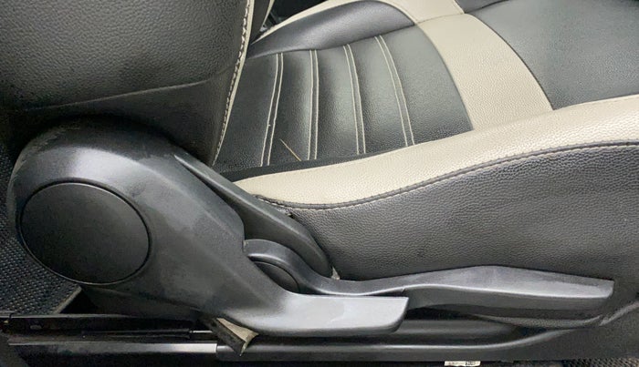 2018 Maruti Swift VXI, Petrol, Manual, 56,291 km, Driver Side Adjustment Panel