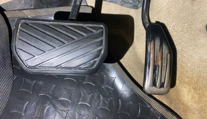 2012 Maruti A Star VXI (ABS) AT, Petrol, Automatic, 1,38,779 km, Pedals