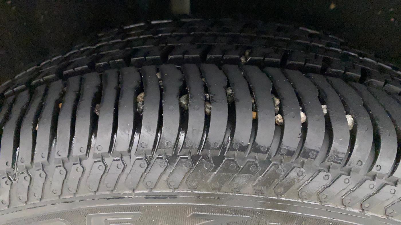 2018 Ford Ecosport TITANIUM 1.5L DIESEL, Diesel, Manual, 1,05,617 km, Right Rear Tyre Tread