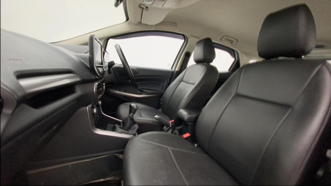 2018 Ford Ecosport TITANIUM 1.5L DIESEL, Diesel, Manual, 1,05,617 km, Right Side Front Door Cabin
