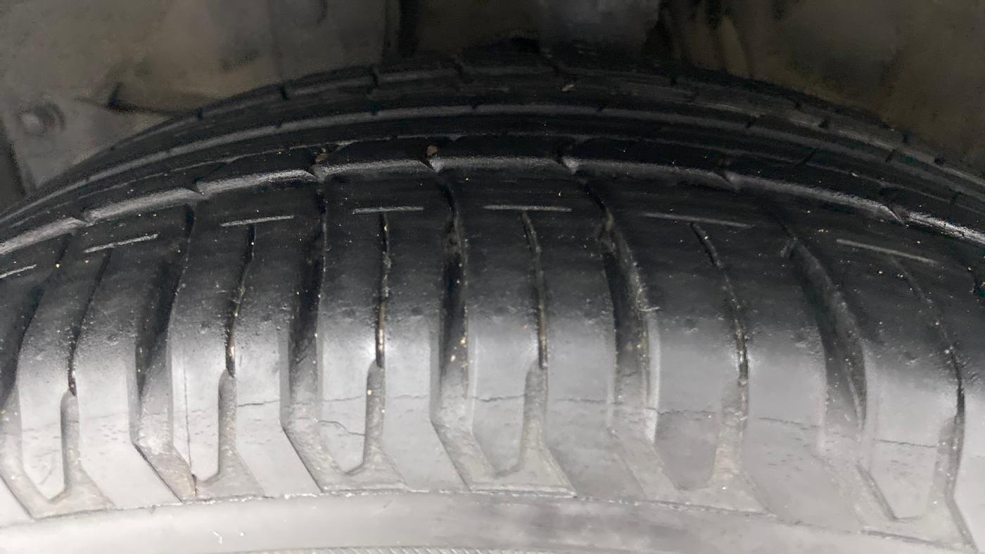 2017 Honda City VX CVT PETROL, Petrol, Automatic, 44,462 km, Left Front Tyre Tread