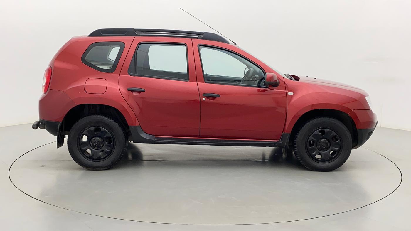 2015 Renault Duster 85 PS RXL PLUS DIESEL, Diesel, Manual, 68,940 km, Right Side View