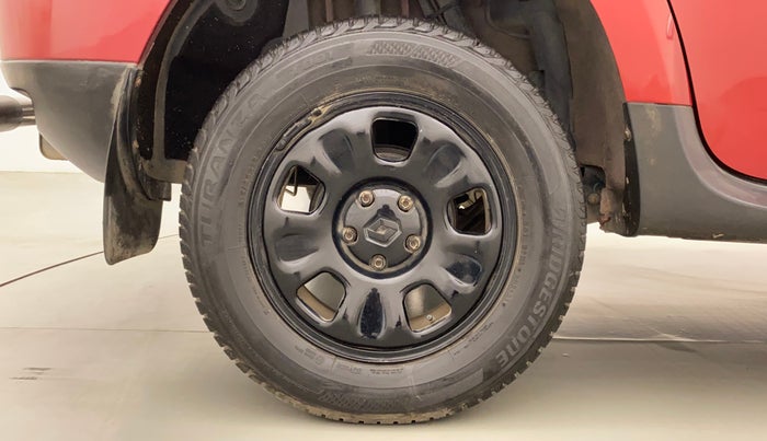 2015 Renault Duster 85 PS RXL PLUS DIESEL, Diesel, Manual, 68,940 km, Right Rear Wheel