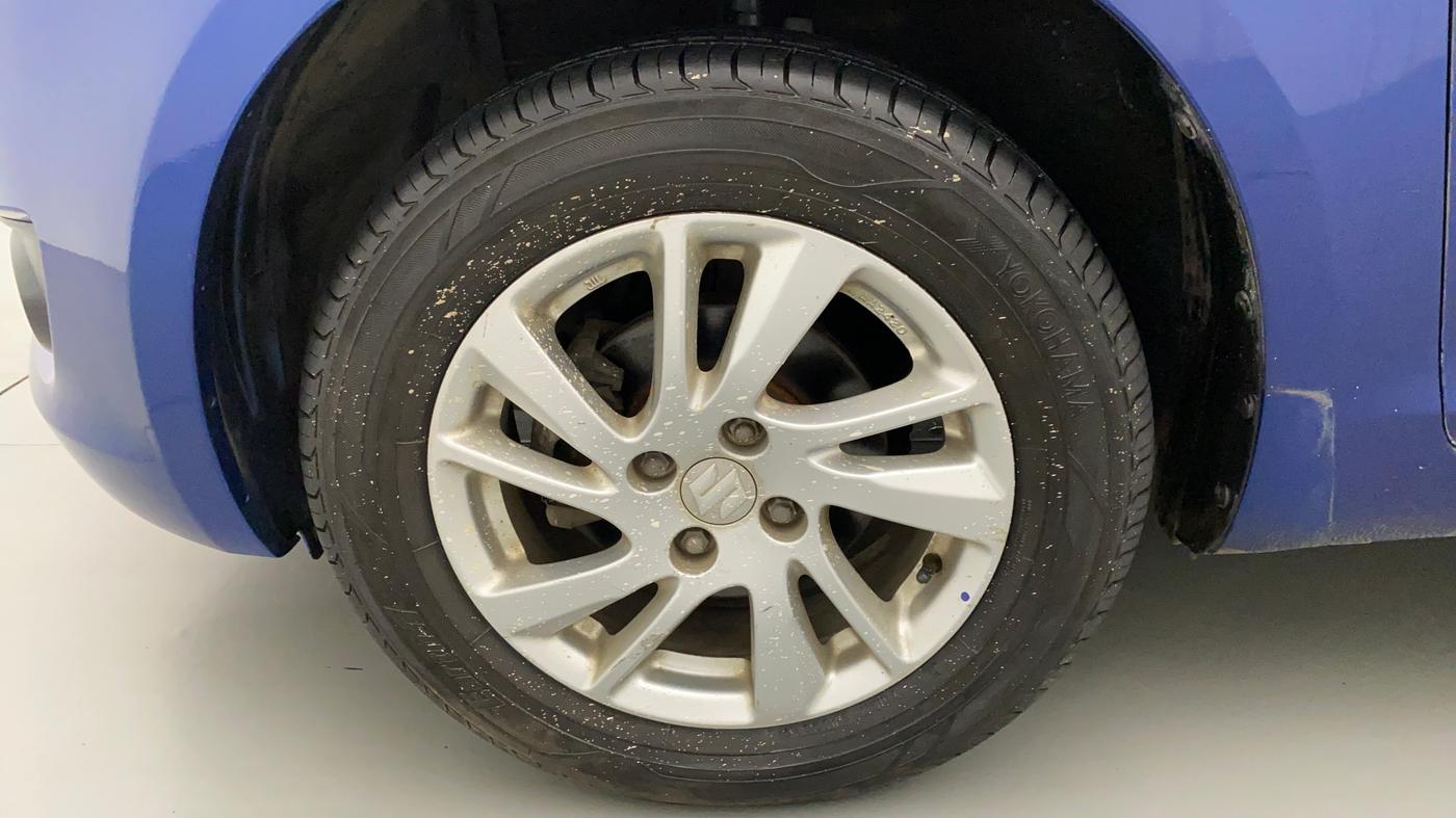 2012 Maruti Swift ZXI, Petrol, Manual, 25,077 km, Left Front Wheel