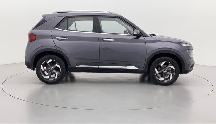 2019 Hyundai VENUE SX(O) CRDi, Diesel, Manual, 52,800 km, Right Side View