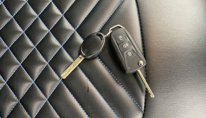 2024 Tata PUNCH ADVENTURE AMT, Petrol, Automatic, 4,233 km, Key Close Up