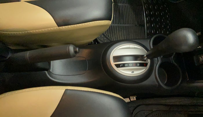 2017 Honda Amaze 1.2L I-VTEC VX AT, Petrol, Automatic, 46,263 km, Gear Lever