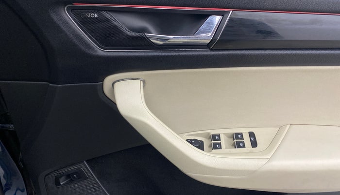 2018 Skoda Kodiaq STYLE 2.0 TDI 4X4 AT, Diesel, Automatic, 1,14,645 km, Driver Side Door Panels Control