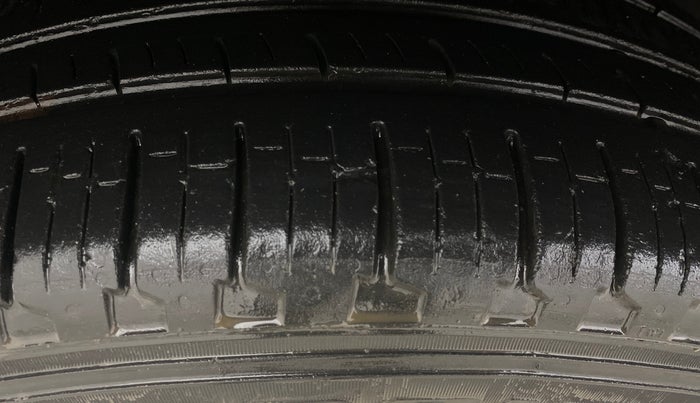 2018 Skoda Kodiaq STYLE 2.0 TDI 4X4 AT, Diesel, Automatic, 1,14,645 km, Right Rear Tyre Tread