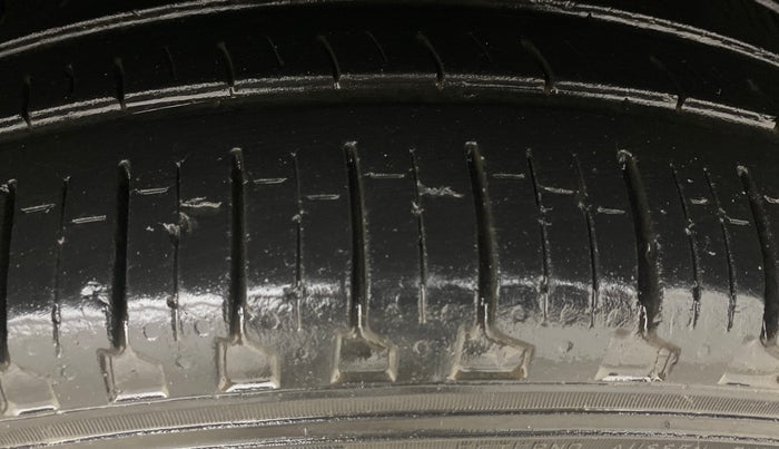 2018 Skoda Kodiaq STYLE 2.0 TDI 4X4 AT, Diesel, Automatic, 1,14,645 km, Left Rear Tyre Tread