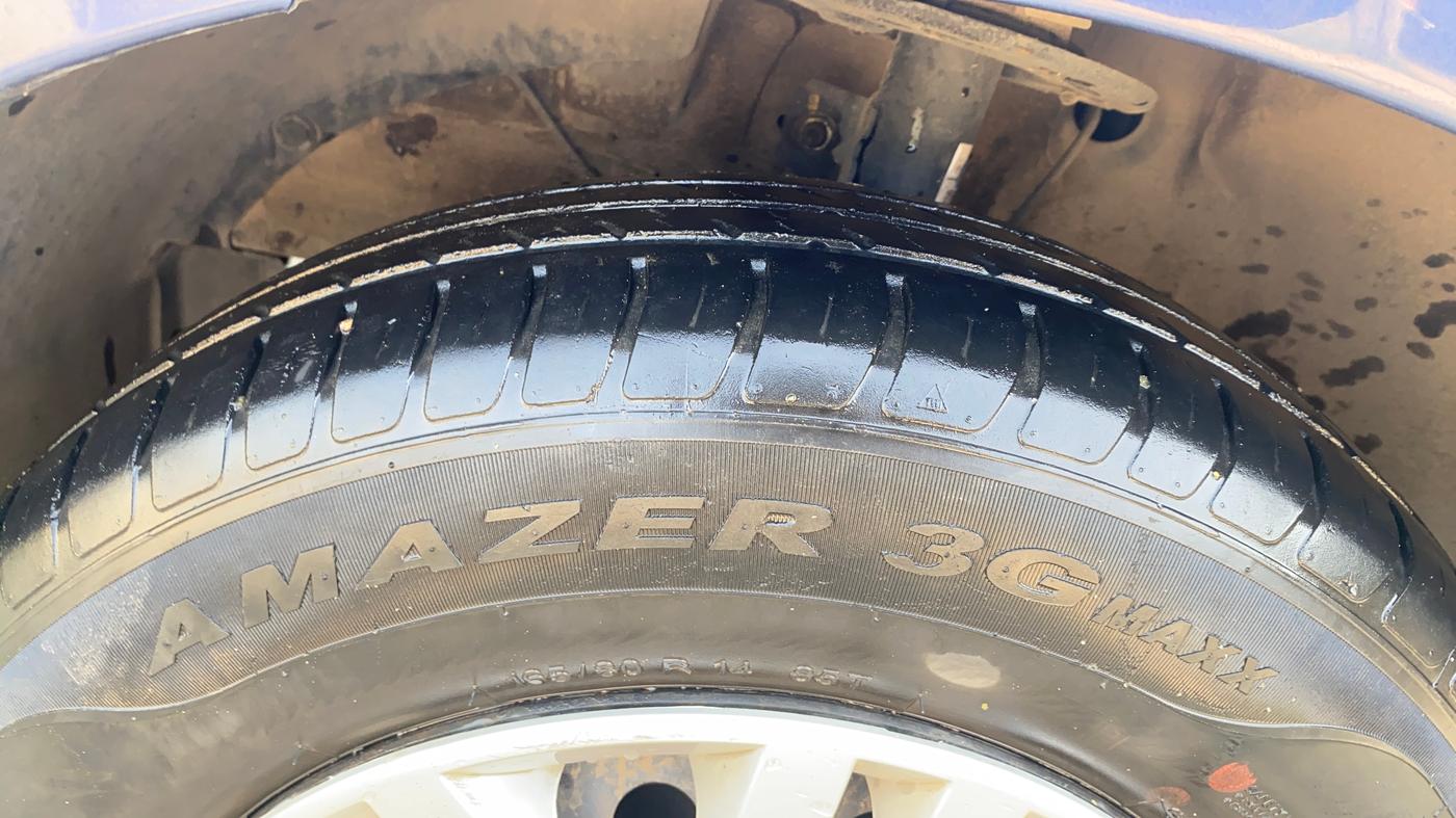 2020 Maruti Dzire VXI, Petrol, Manual, 49,951 km, Left Front Tyre Tread