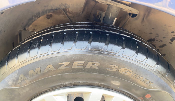 2020 Maruti Dzire VXI, Petrol, Manual, 49,779 km, Left Front Tyre Tread