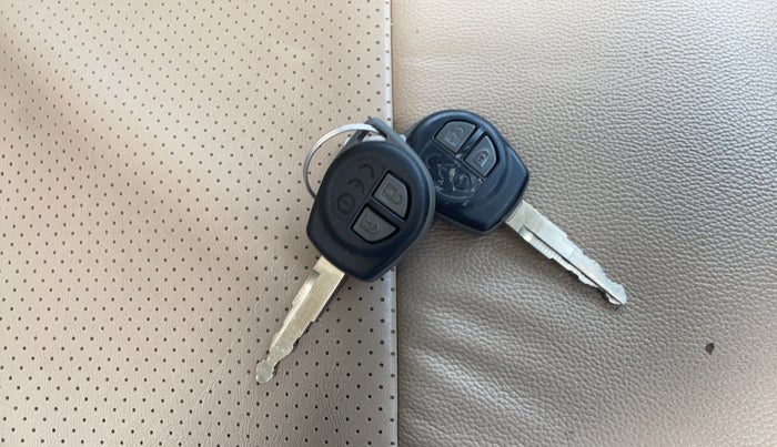 2020 Maruti Dzire VXI, Petrol, Manual, 49,779 km, Key Close Up