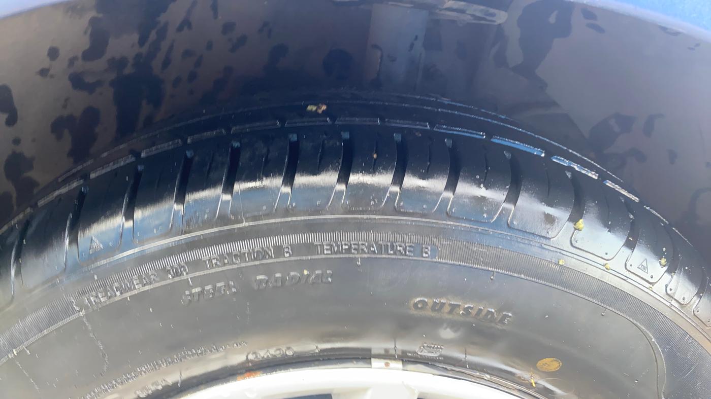 2020 Maruti Dzire VXI, Petrol, Manual, 49,951 km, Right Front Tyre Tread