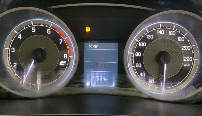 2017 Maruti Dzire VXI, Petrol, Manual, 21,668 km, Odometer Image