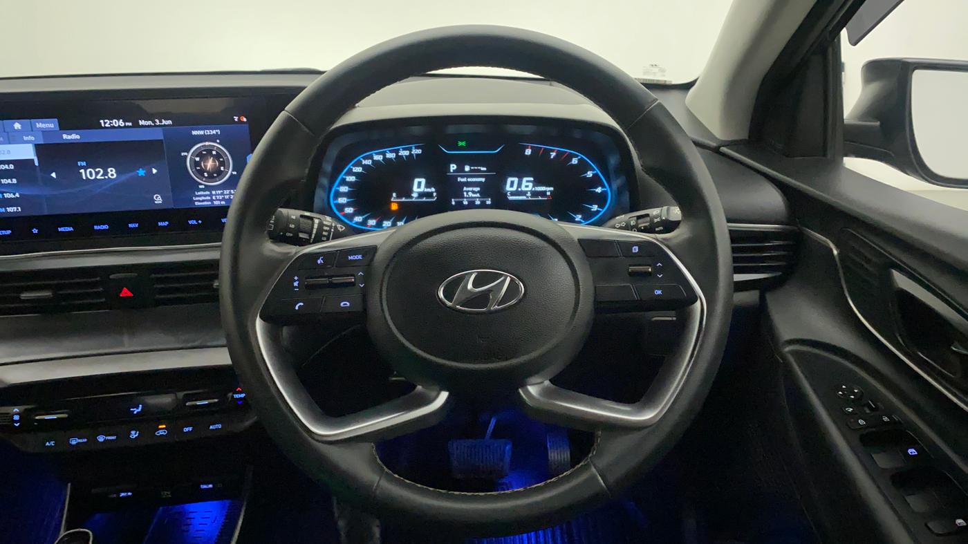 2021 Hyundai NEW I20 ASTA 1.2 AT, Petrol, Automatic, 13,753 km, Steering Wheel Close Up