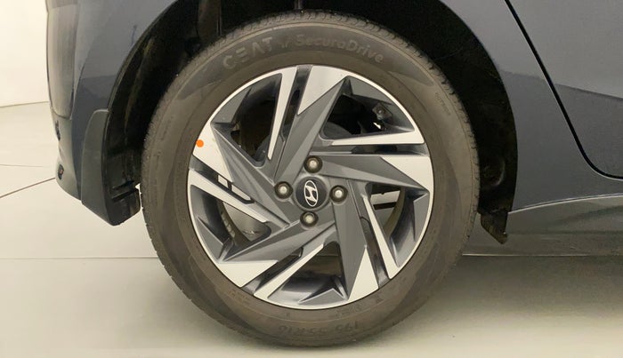 2021 Hyundai NEW I20 ASTA 1.2 AT, Petrol, Automatic, 13,753 km, Right Rear Wheel