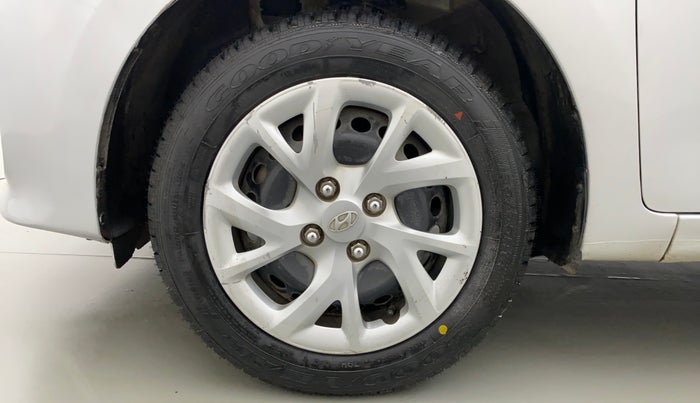 2017 Hyundai Grand i10 SPORTZ 1.2 KAPPA VTVT, Petrol, Manual, 17,332 km, Left Front Wheel