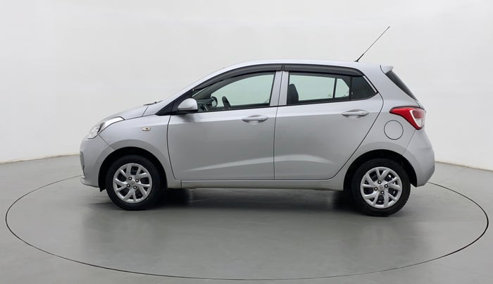 2017 Hyundai Grand i10 SPORTZ 1.2 KAPPA VTVT, Petrol, Manual, 17,332 km, Left Side