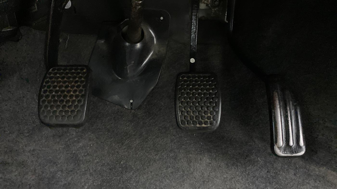 2011 Maruti Alto LXI, Petrol, Manual, 36,830 km, Pedals