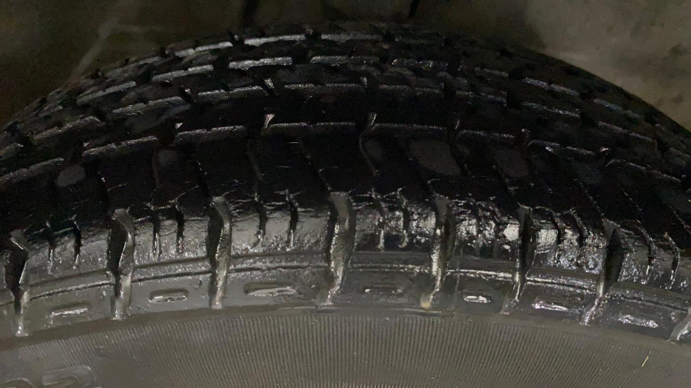 2018 Maruti Alto K10 VXI, Petrol, Manual, 9,947 km, Right Front Tyre Tread