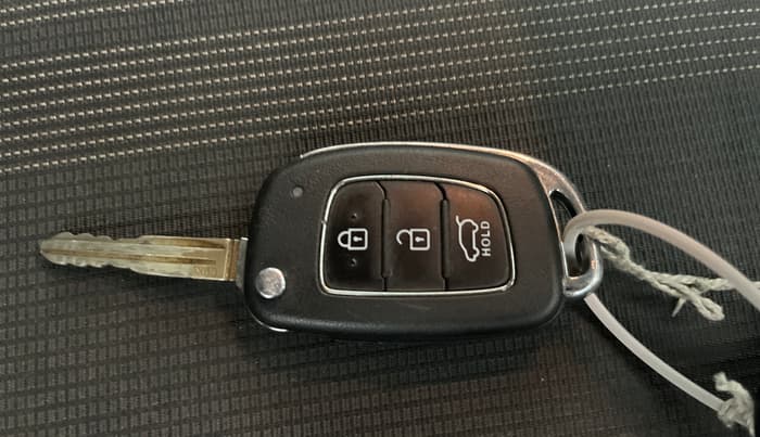 2019 Hyundai VENUE SX 1.0 TURBO, Petrol, Manual, 84,660 km, Key Close Up
