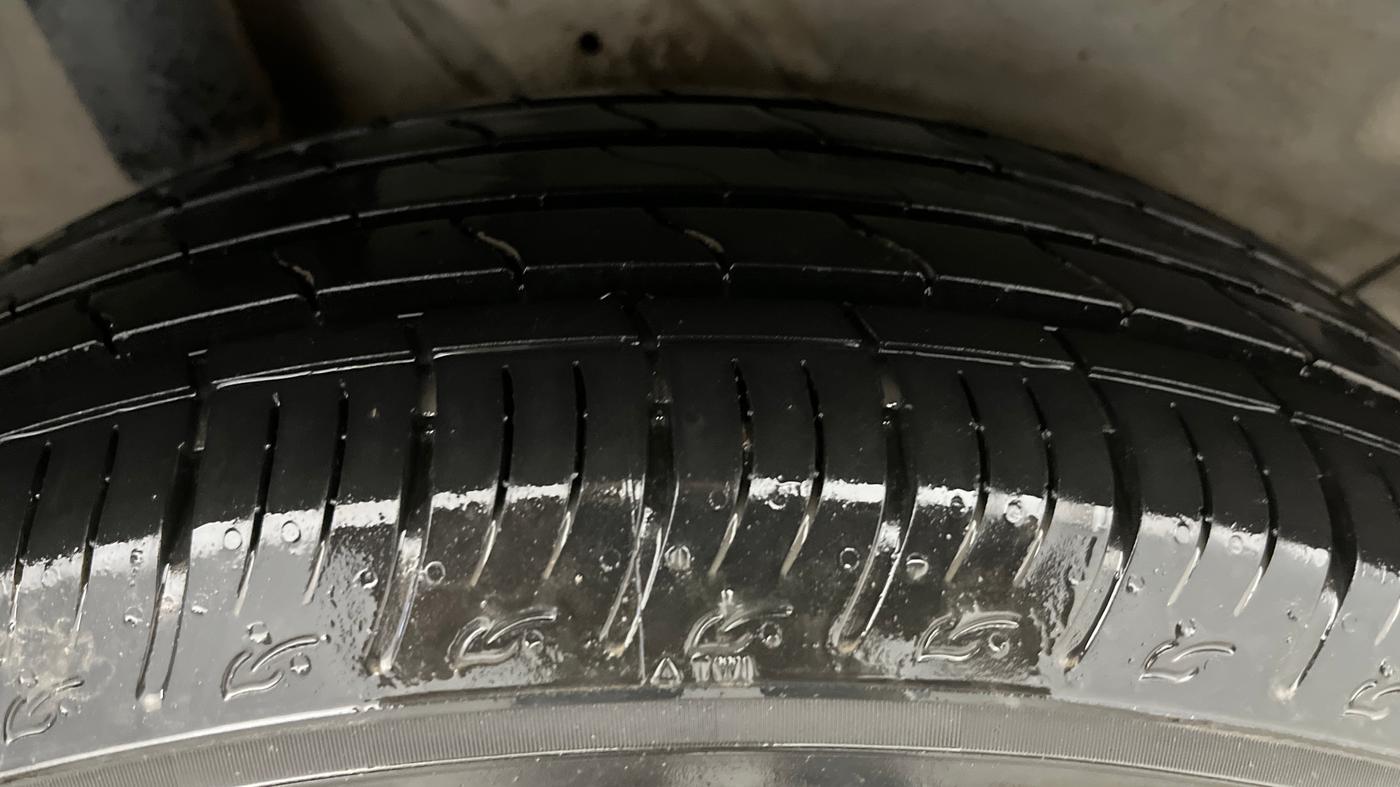 2019 Hyundai VENUE SX 1.0 TURBO, Petrol, Manual, 85,396 km, Right Rear Tyre Tread