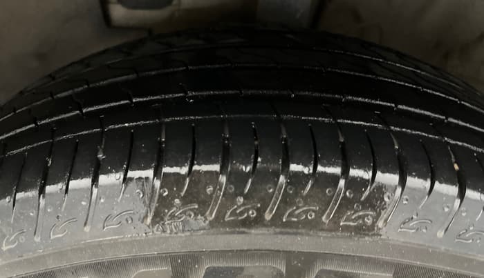 2019 Hyundai VENUE SX 1.0 TURBO, Petrol, Manual, 84,660 km, Left Front Tyre Tread