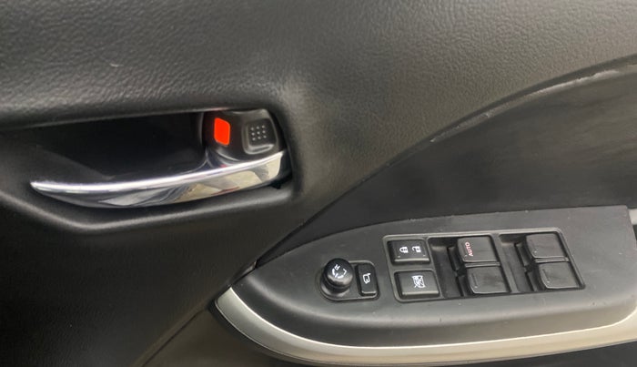 2016 Maruti Baleno ZETA CVT PETROL 1.2, Petrol, Automatic, 37,190 km, Driver Side Door Panels Control