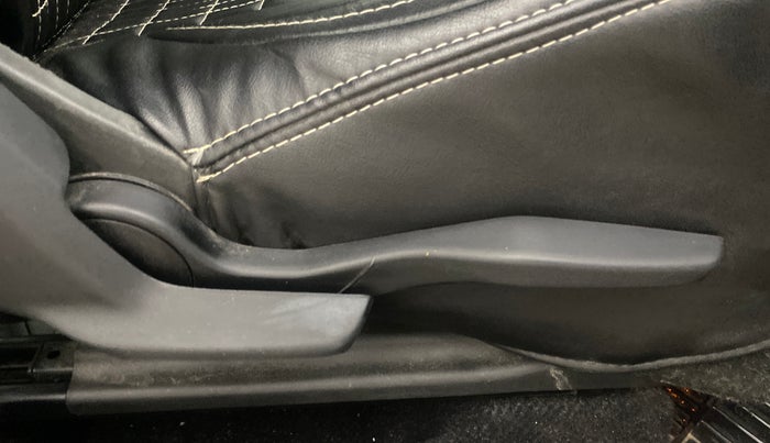 2016 Maruti Baleno ZETA CVT PETROL 1.2, Petrol, Automatic, 37,190 km, Driver Side Adjustment Panel