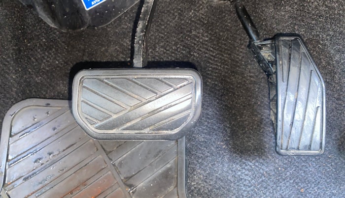 2016 Maruti Baleno ZETA CVT PETROL 1.2, Petrol, Automatic, 37,190 km, Pedals